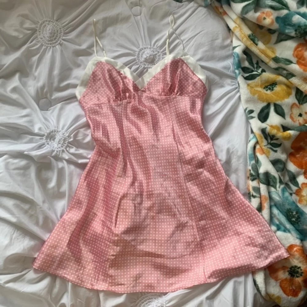Vintage Victoria Secret Lingerie Slip - Picture 6 of 11